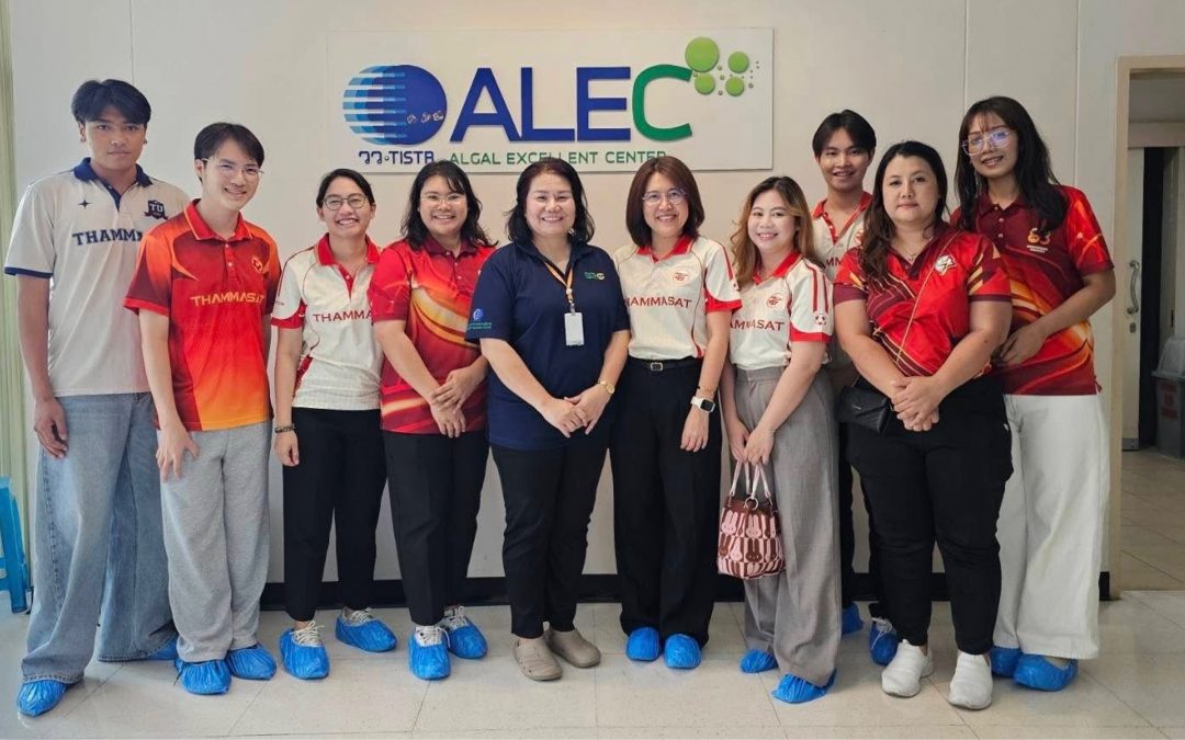สาขาวิชาเทคโนโลยีชีวภาพเข้าศึกษาดูงาน ณ ศูนย์ความเป็นเลิศด้านสาหร่าย (ALEC) สถาบันวิจัยวิทยาศาสตร์และเทคโนโลยีแห่งประเทศไทย (วว.)